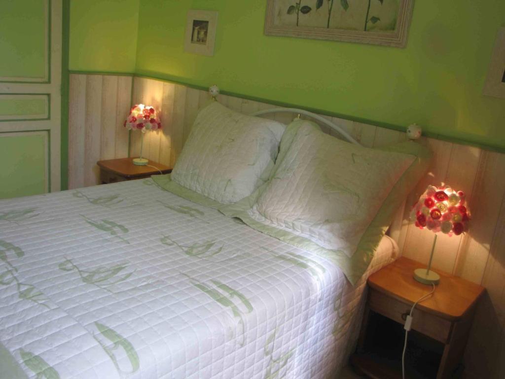 Chambres D'Hotes Les Pensees Douces Auxerre Room photo
